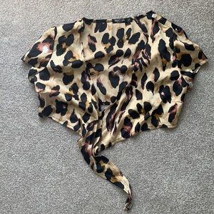 Nasty Gal Leopard Crop